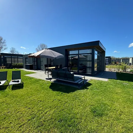 Enkhuizer Ijsselmeerblick Zweite Reihe Mit Zaun Haus Nr 221 Энкхейзен